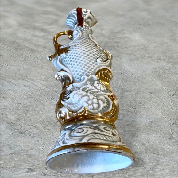 Vintage Jim Beam Collectible Decanter Ceramic Floral Gold, Pink, Green & White - Picture 8 of 16